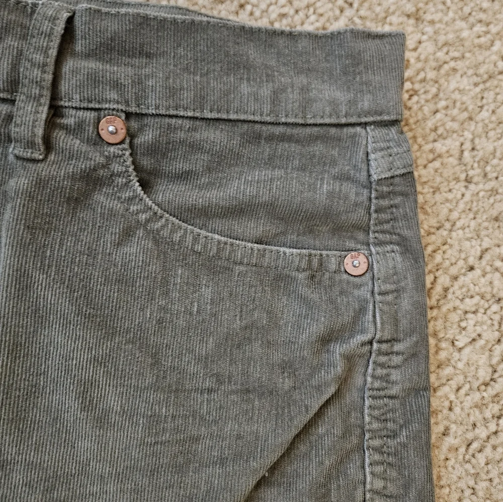 GAP women size